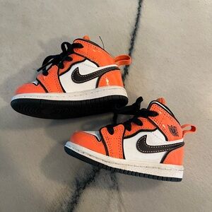 Jordan 4 Toddler' Orange and Black Sneakers 4c